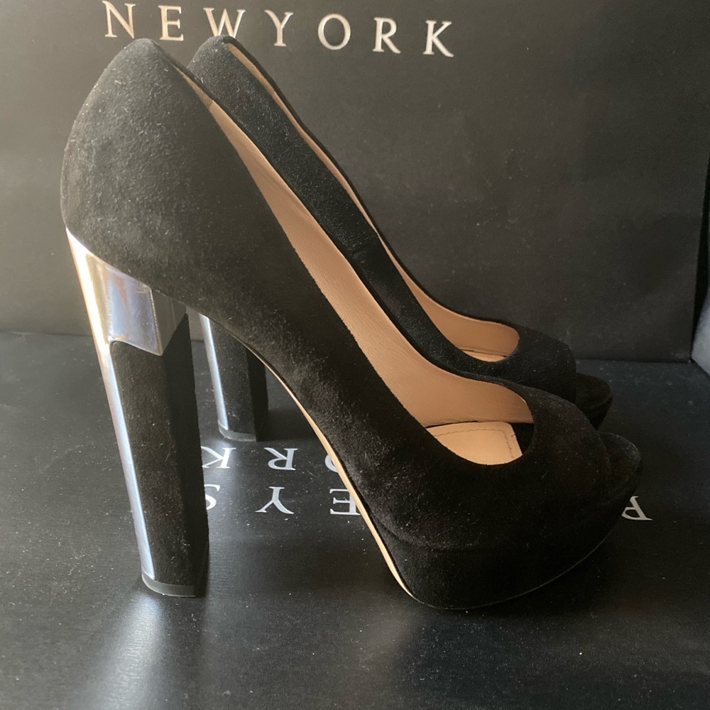 Miu Miu  Suede heels with platform